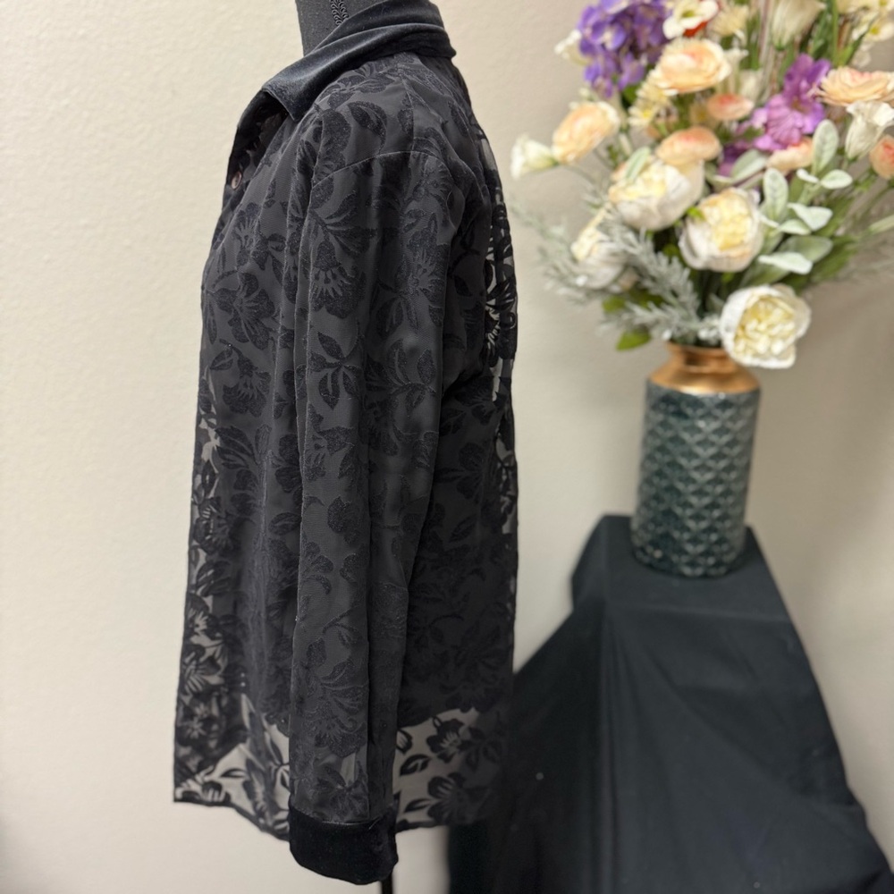 Truffles Black Velvet Collar Sheer Floral Burnout Blouse with Tank - Women’s Med - Picture 2 of 9